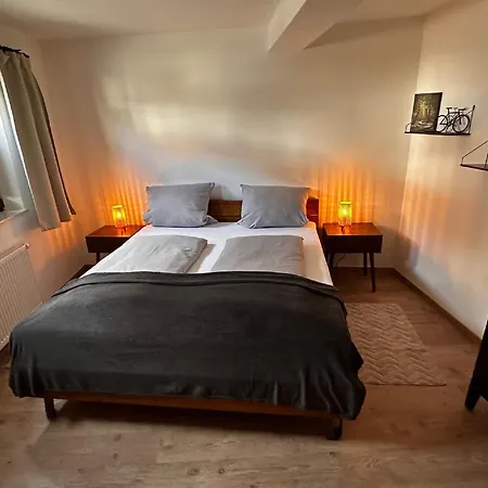 Ilke Apartment *